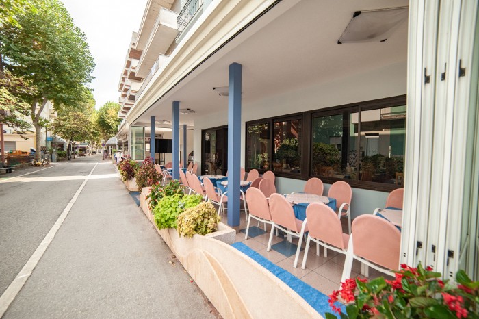 Hotel natalia con veranda igea marina